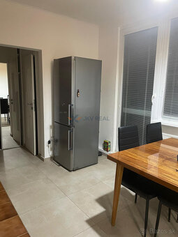 útulný 3 izbový byt - 10