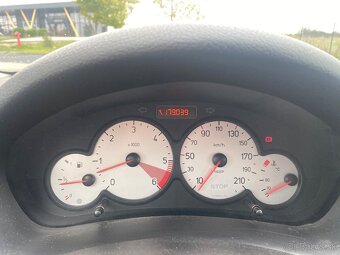Peugeot 206 sw - 10