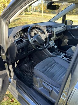 Volkswagen Touran 1.6 TDI SCR 115k Comfortline DSG/7 - 10