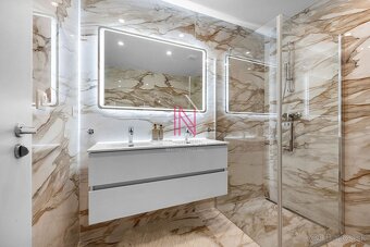 LUXUSNE ZARIADENÝ DOM PRI BRATISLAVE, NOVOSTAVBA - 10