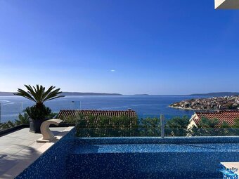 Trogir, Čiovo - luxusná vila s nádherným výhľadom na more - 10