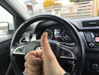 ROLOVACIE KOLIESKA NA MULTIFUNKCNY VOLANT - 10