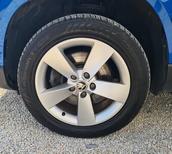 ŠKODA KAROQ 2.0 TDI SCR STYLE 4X4 DSG / MOŽNÝ ODPOČET DPH - 10