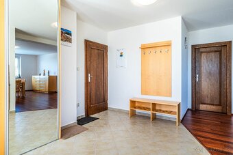 Na predaj veľký 3-izbový apartmán s krbom, Tatranská Lomnica - 10