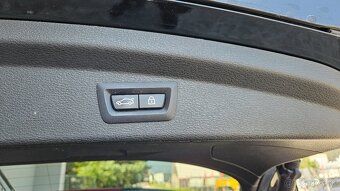 BMW X2 sDrive18d LED odpočet DPH - 10