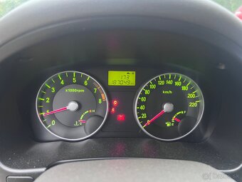 Hyundai accent - 10