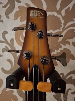Bezprazcova basa basgitara Ibanez SR370EF - 10