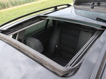 Bmw 320d e91 - 10