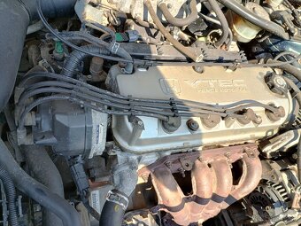 Honda Accord CG9 2.0i VTEC 1999 - 10