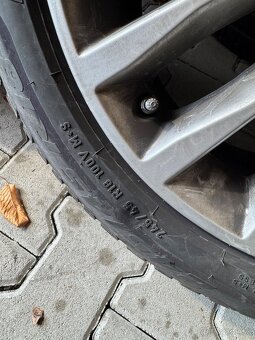 Zinná sada BMW 5 245/45 R18 runflat - 10