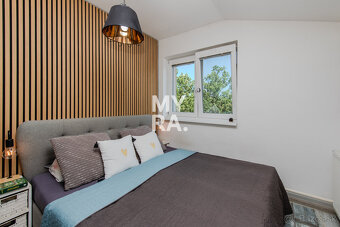 Štýlový 2-izbový mezonetový byt s dvoma balkónmi – blízko ce - 10