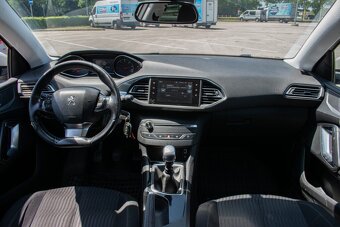 Peugeot 308sw - 10