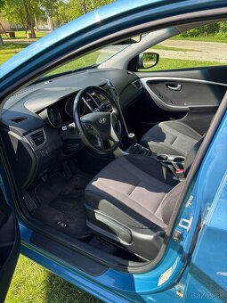 Hyundai i30 1.6 CRDi DOHC 16V Comfort - 10