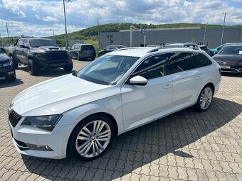 Škoda Superb Combi 2.0 TDi Style DSG - 10