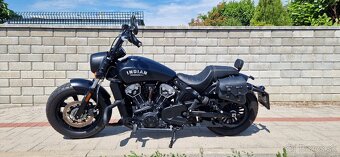 Indian Scout bobber - 10