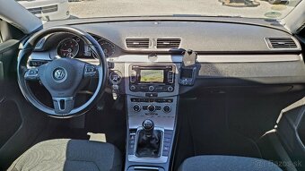 Volkswagen Passat 2.0 TDI BMT Comfortline - 10
