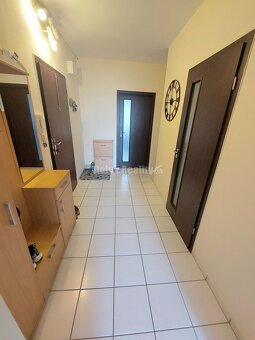 DOBRÉ REALITY ponúkajú krásny a príjemný byt v super lokalit - 10