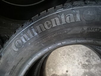 205/60 r16 zimní 4 ks CONTINENTAL dezén 8,6 - 7,9 DOT2023 - 10
