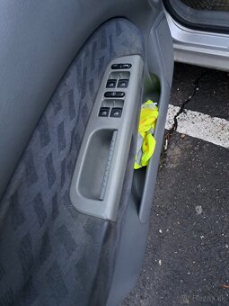 Škoda octavia 1 2.0 - 10