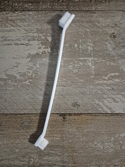 PREDAM: ROZNE NEPOTREBNE VECI (pre psov) - 10