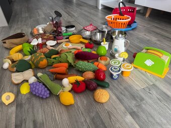 IKEA SPISIG kuchynka a VELA prislusenstva - 10