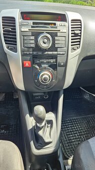 Kia Venga 1.4Benzin 2013 - 10
