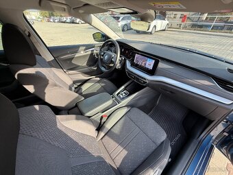 Škoda Octavia Combi 2.0TDI Style AT 2020 - 10