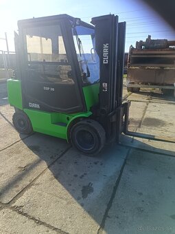 Vysokozdvizny vozik - 10