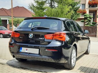 BMW rad 1 118d xdrive 2l 4x4 - 10