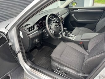 ŠKODA SUPERB 2.0 TDI 110 KW TAŽNÉ MATRIX COCKPIT m2021 - 10