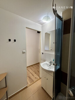 NA PREDAJ 1 izbový byt, loggia, Trieda SNP, Košice - Západ - 10