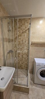 Prenájom nádherného a priestranného 2i bytu s balkónom... - 10