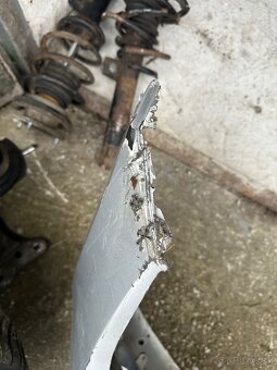 Bmw e91 320d diely - 10