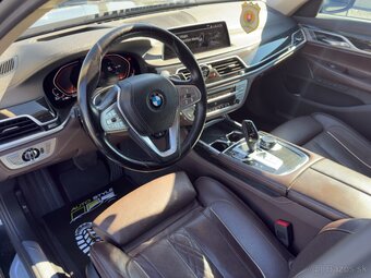 BMW Rad 7 740d xDrive A/T - 10