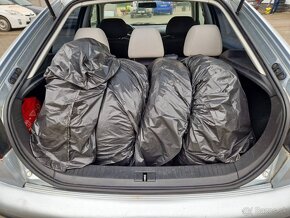 Predám Seat Leon 1.9 TDI 66 KW r.v.2006 rotačka,Tažné,8xgum - 10