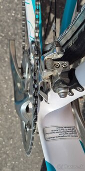 Dámsky karbónový cestný bicykel Scott Contessa Solace 35 - 10