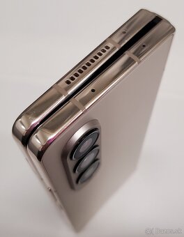 Samsung Galaxy Z Fold 4 - 10