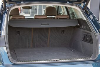 Audi E-tron 55 quattro - 10