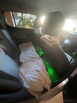 Škoda Fabia 1.2 HTP 51kw - 10