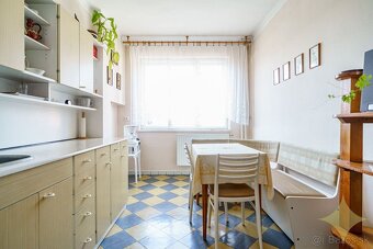 REZERVOVANÉ - Exkluzívny predaj rodinného domu v obci Skalka - 10