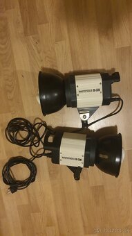 Predam softboxy, stativy, svetla, dazdniky, stojany atd. - 10