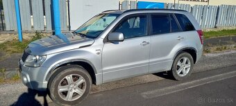 Grand Vitara - 10