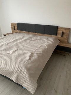 Prenajmem 2-izbový byt s parkovaním na Halalovke - 10