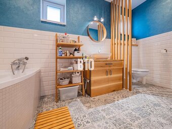 PRIESTRANNÝ rodinný dom v TOP lokalite NITRA - ZOBOR - 10