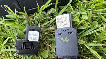 Riadiace jednotky na audi a4 b6 b7 seat exeo st - 10