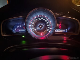 mazda 3 2.0 - 10