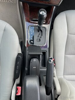 Mercedes-Benz B200 turbo - 10