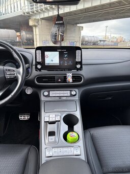 Hyundai Kona electric - 10