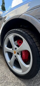 Porsche Cayenne Turbo - 10