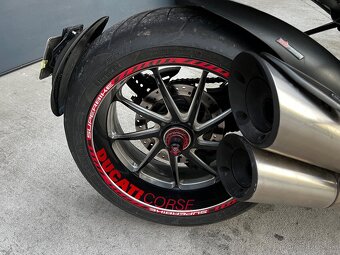 Ducati Diavel 1200 - 10